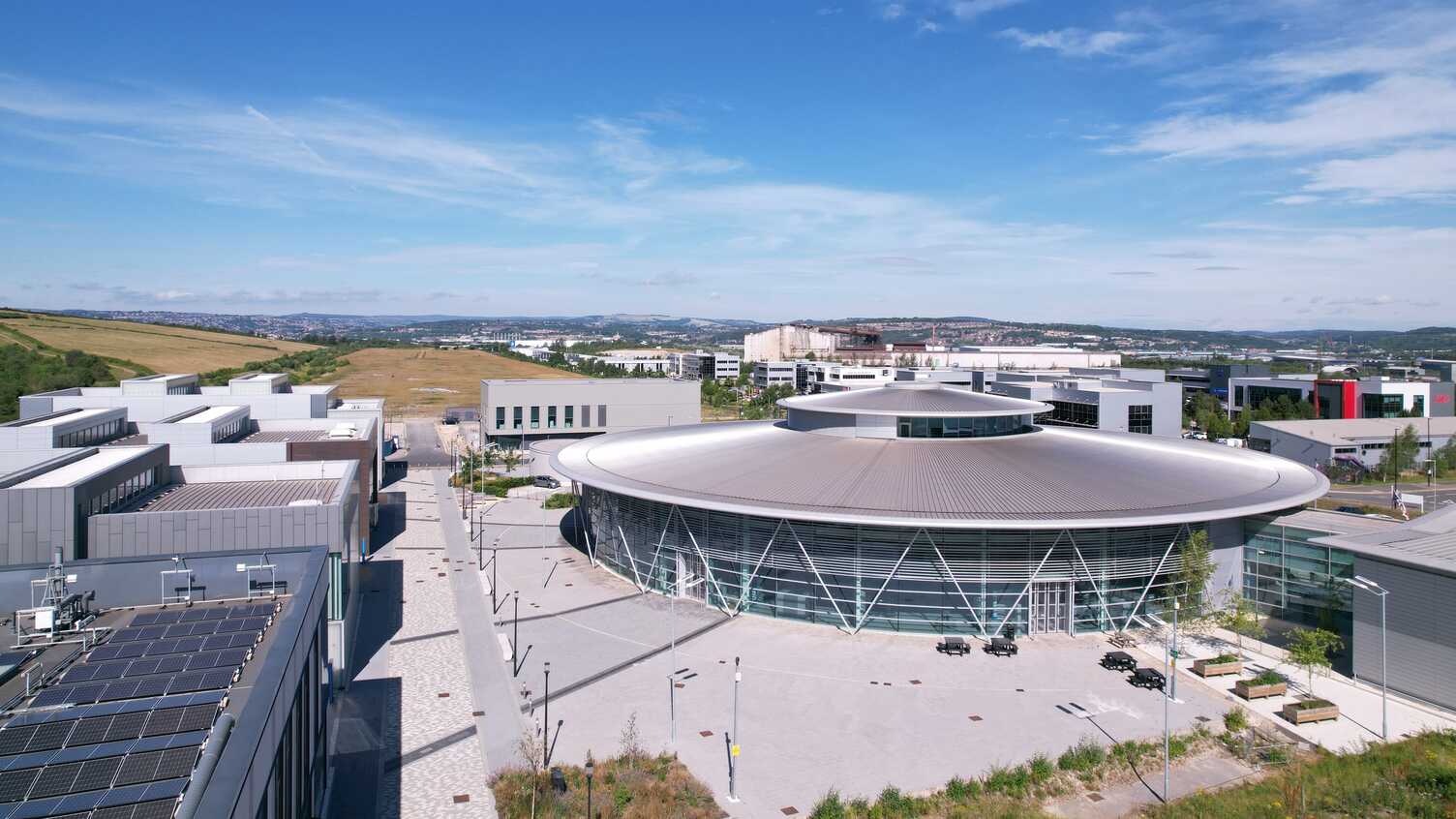 University of Sheffield leads the UK in engineering research income and investment - {credit}